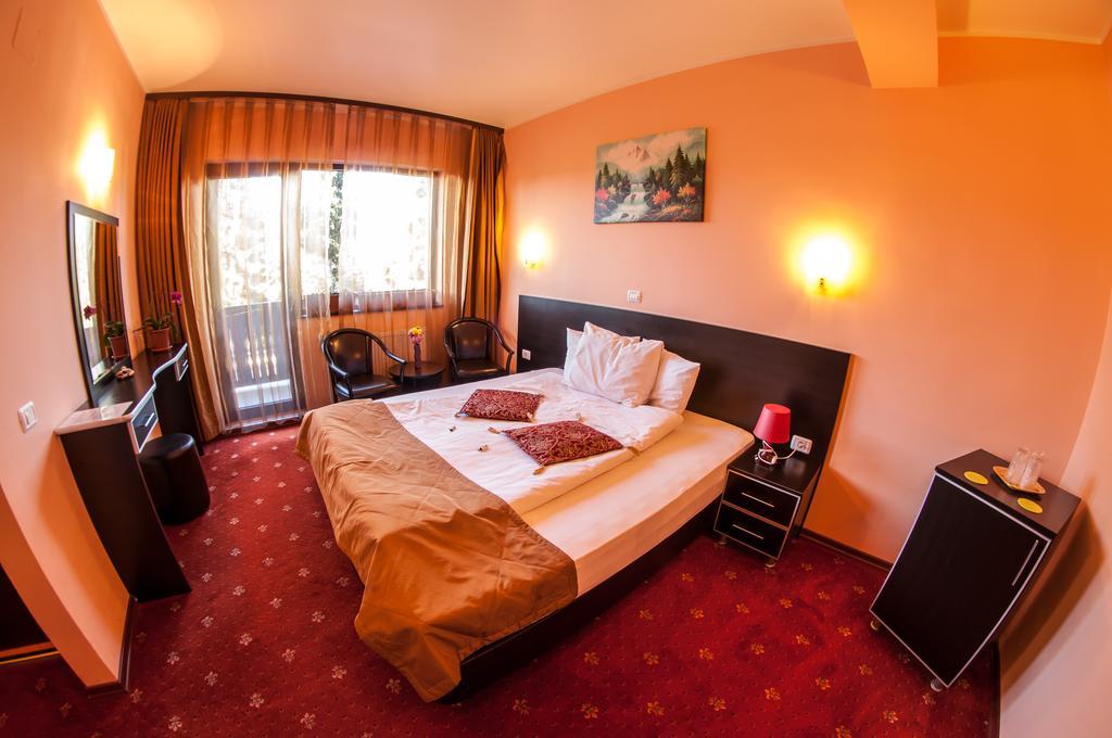 Hotel Carpatic à Predeal Chambre photo