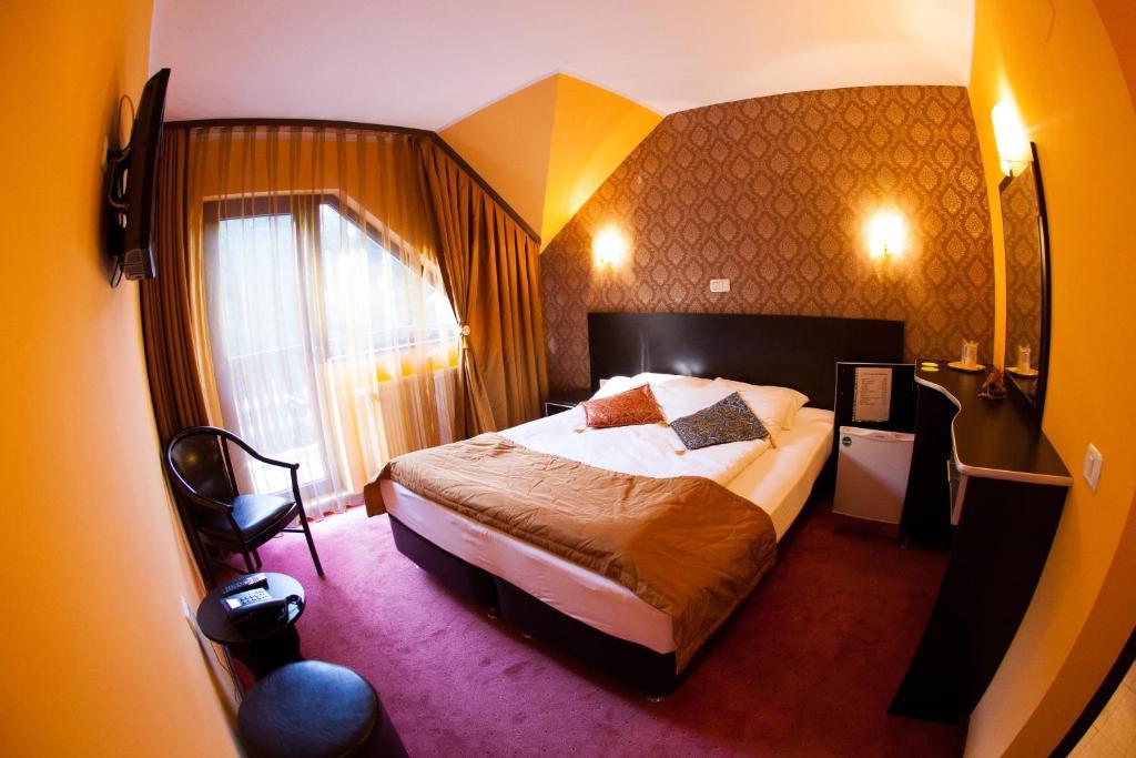 Hotel Carpatic à Predeal Chambre photo